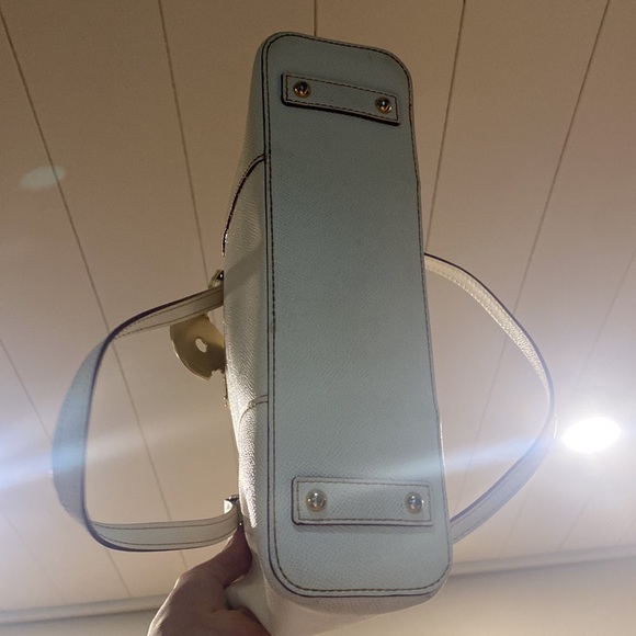 Dooney Bourke - Picture 8 of 10